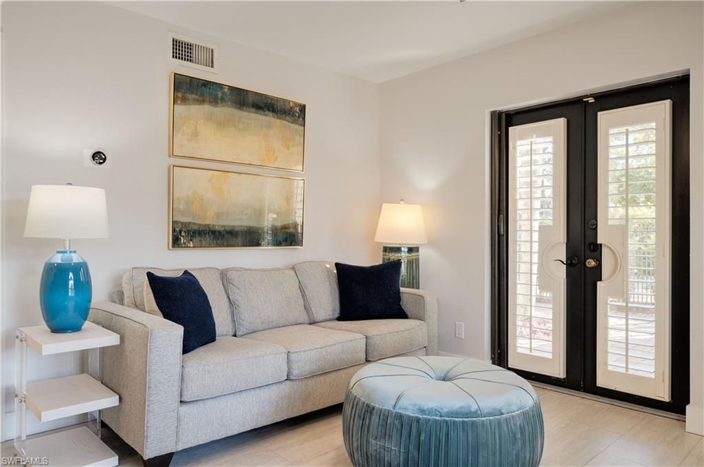 655 8th Ave S, Unit 3, Naples, FL 34102 Photo