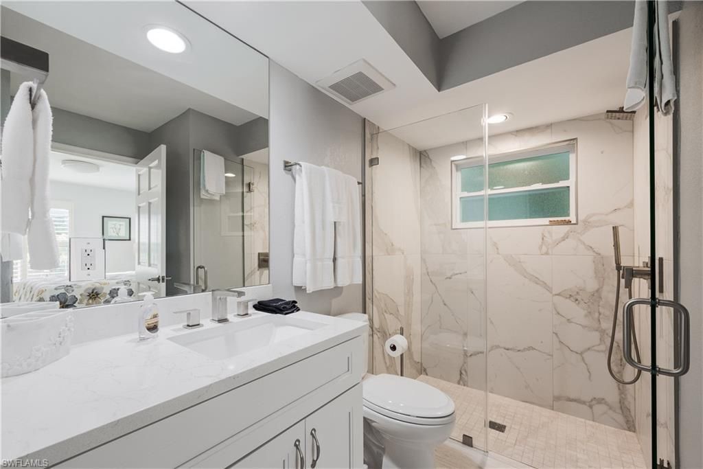 655 8th Ave S, Unit 3, Naples, FL 34102 Photo