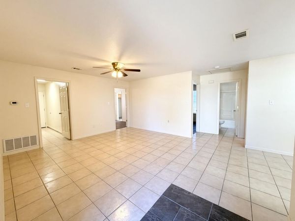 8701 N Highway 77, Unit 109, Lexington, TX 78947