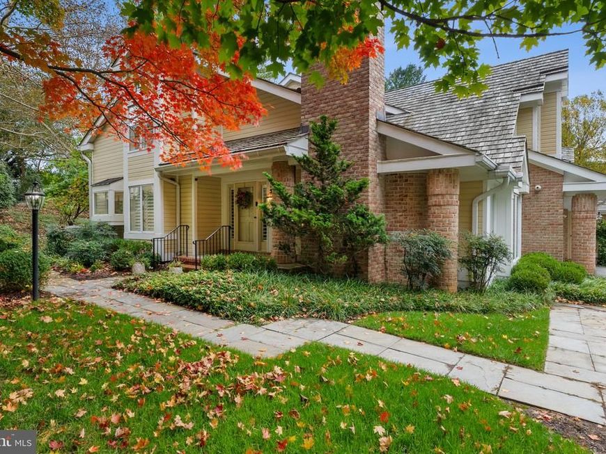 12 Old Boxwood Lane, Lutherville, MD 21093 Main Photo