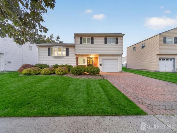 24 Stima Avenue, Carteret, NJ 07008