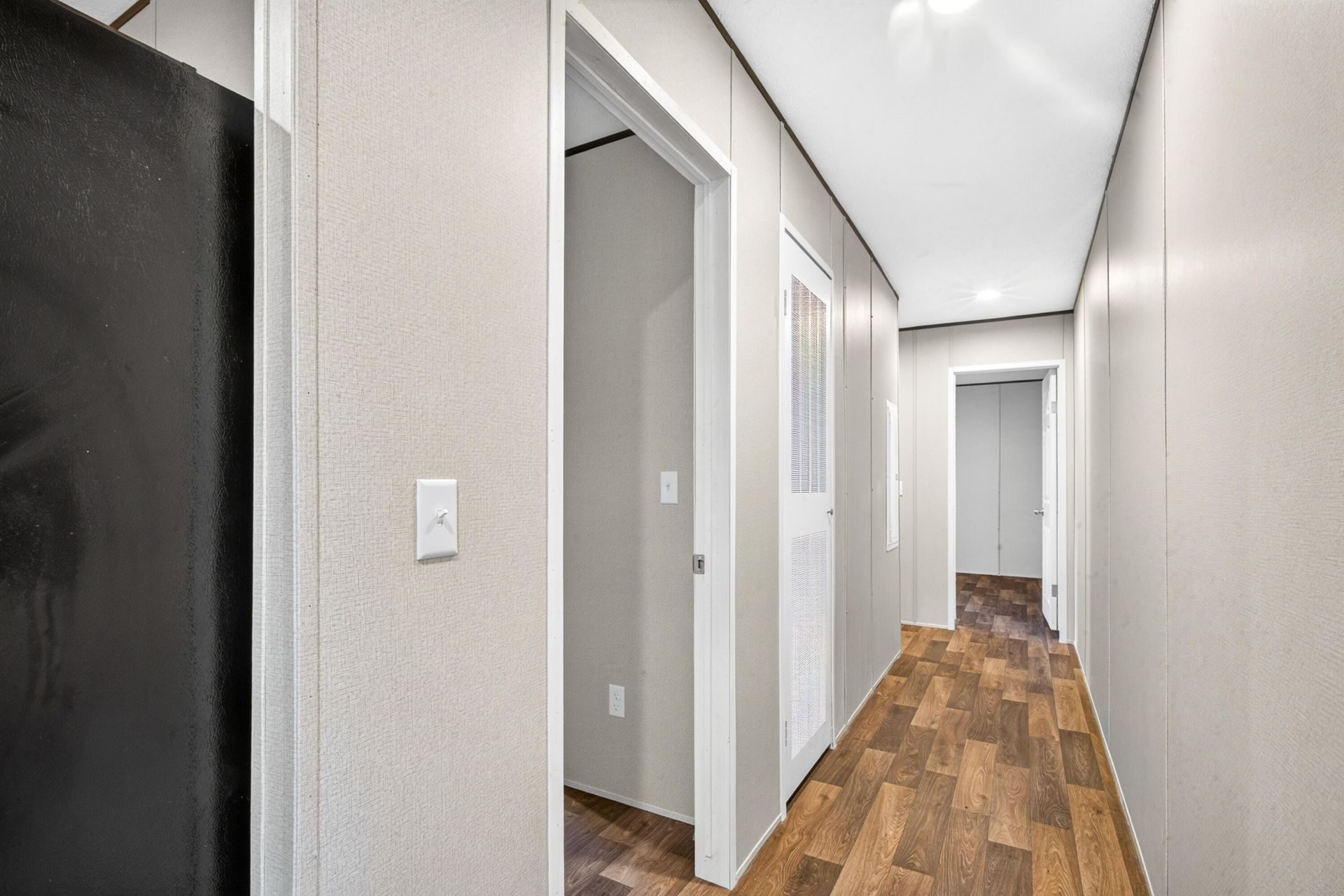 242 1st Street Photo 14