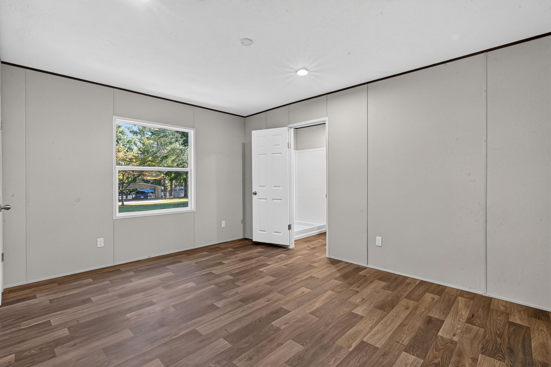 242 1st Street Photo 16