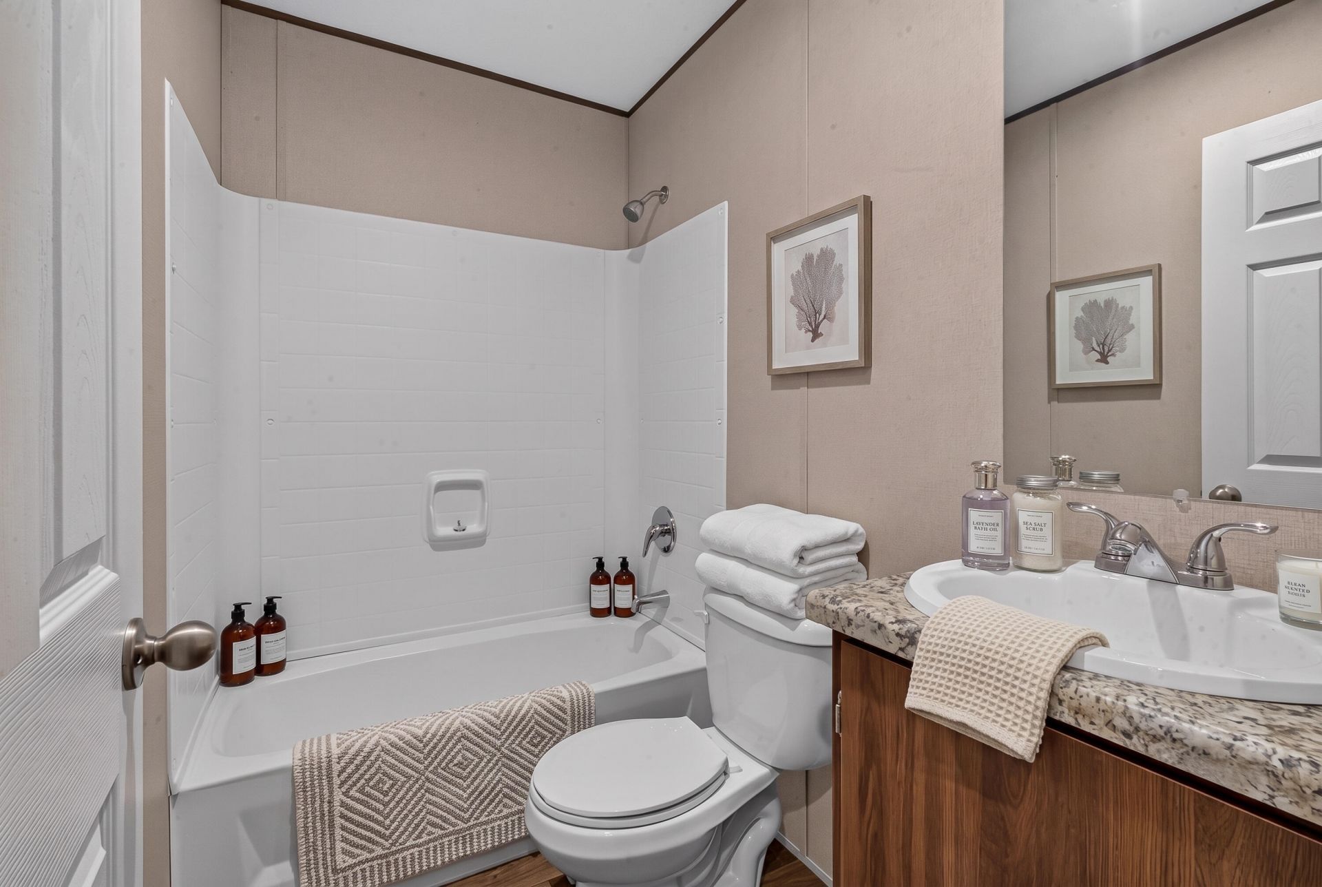 242 1st Street Photo 23