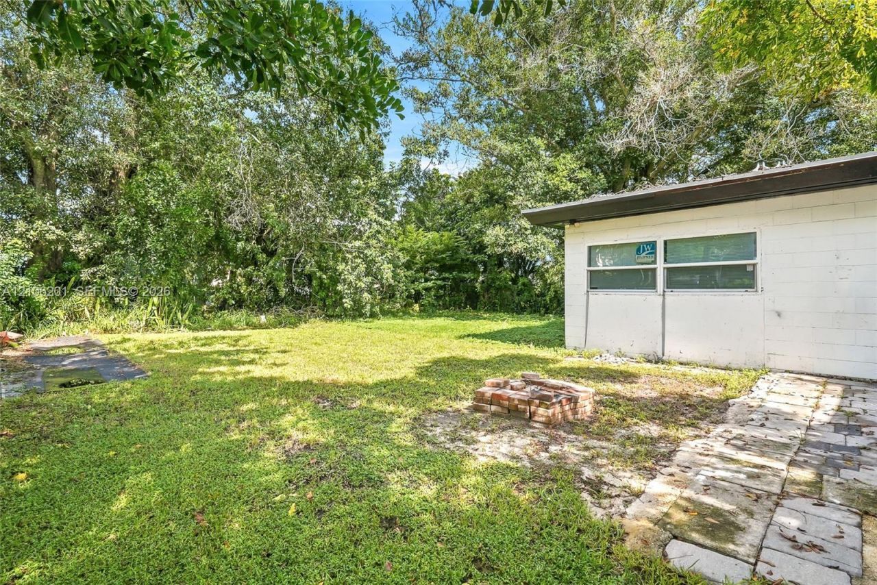 1109 S 7th St , Fort Pierce, FL 34950 Photo