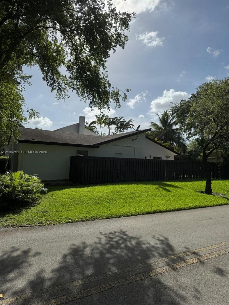 13607 SW 117th Ln, Miami, FL 33186 Photo