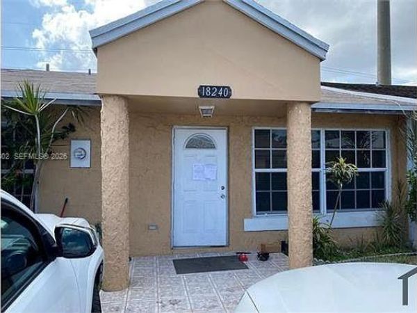 18240 NW 41st Pl , Miami Gardens, FL 33055
