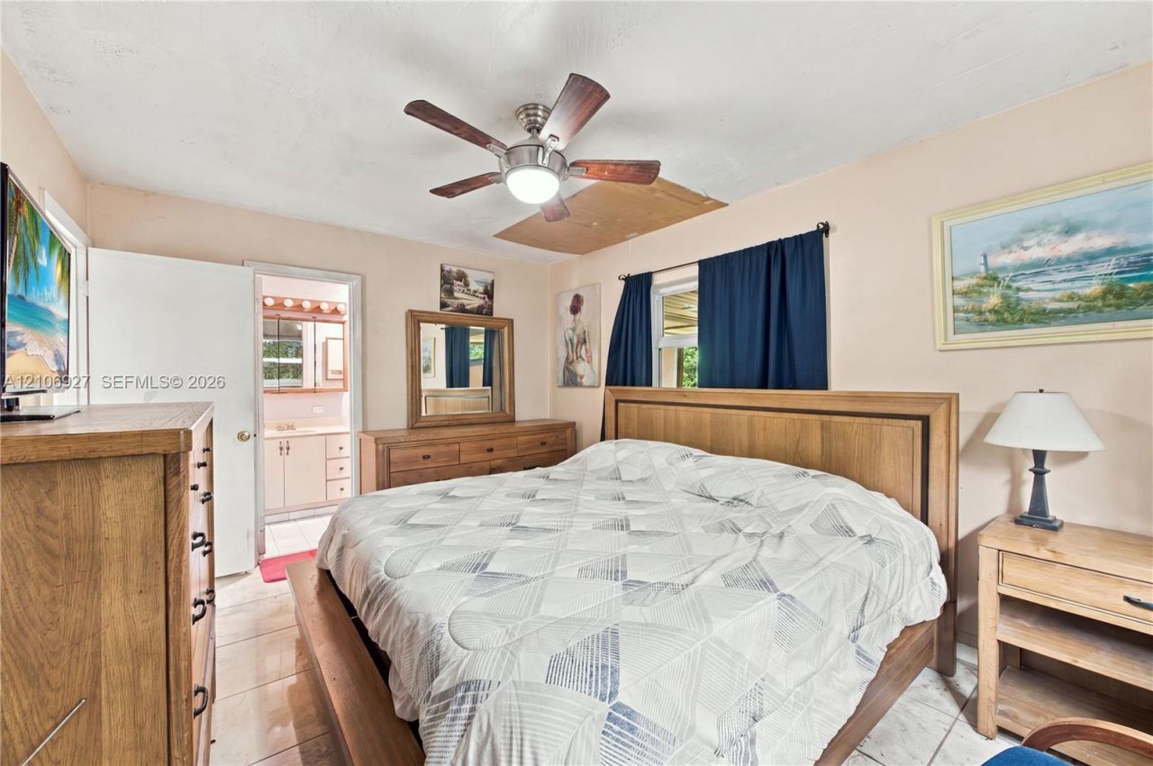 9121 SW 184th Ter , Cutler Bay, FL 33157 Photo