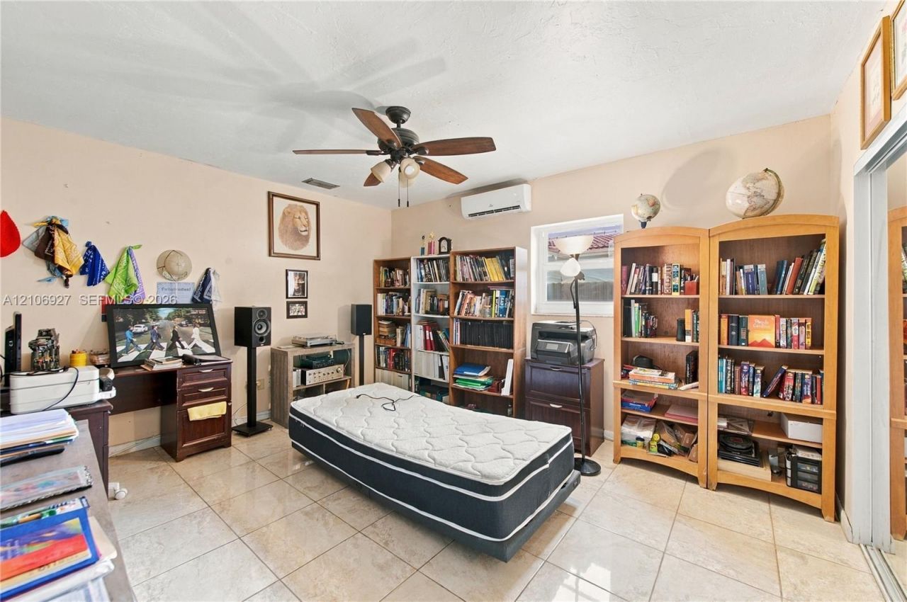 9121 SW 184th Ter , Cutler Bay, FL 33157 Photo