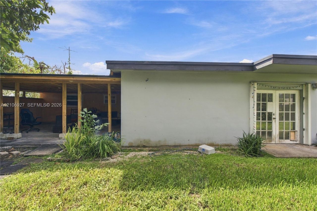 9121 SW 184th Ter , Cutler Bay, FL 33157 Photo