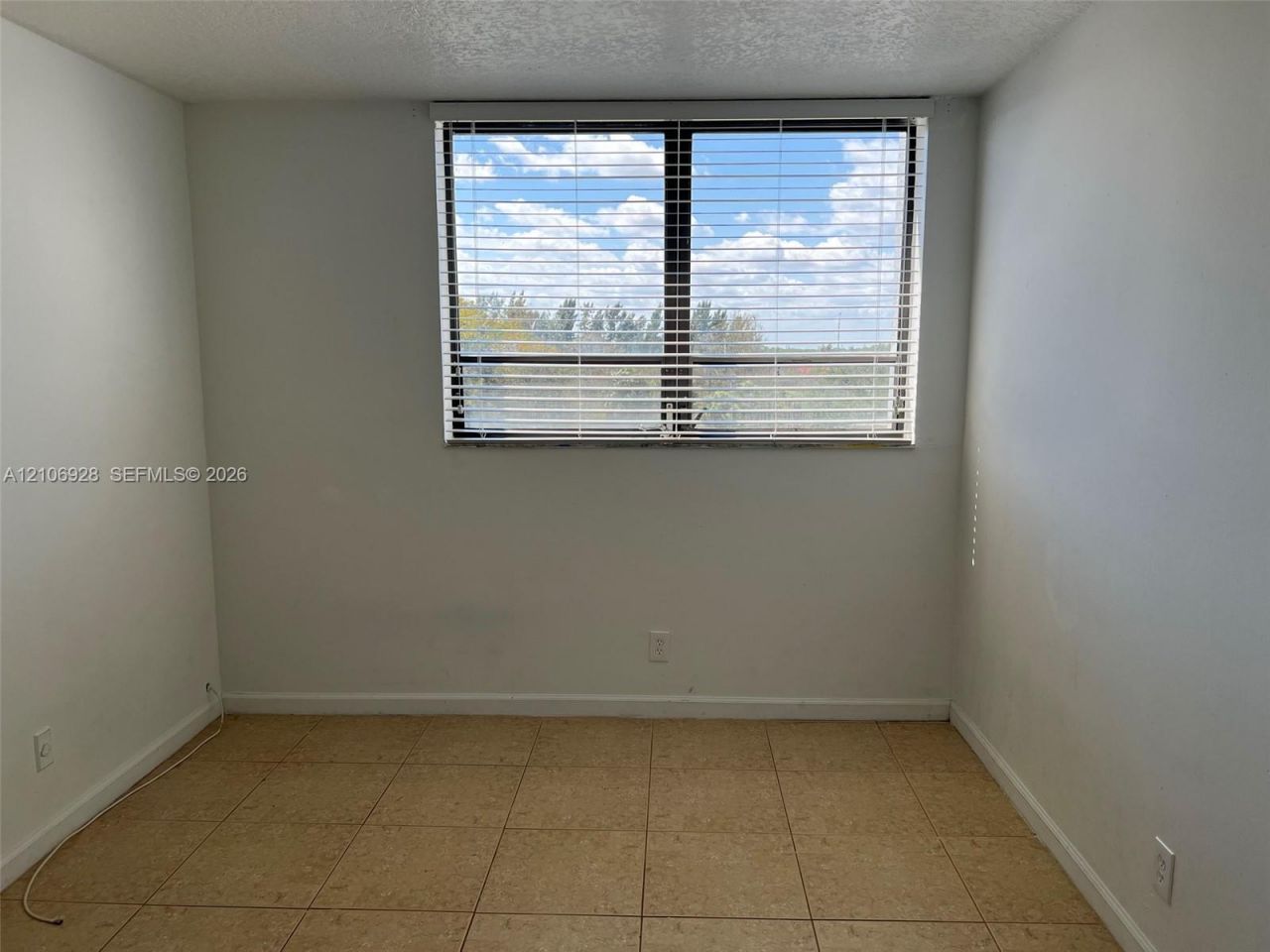 1900 N Congress Ave , Unit 411, West Palm Beach, FL 33401 Photo