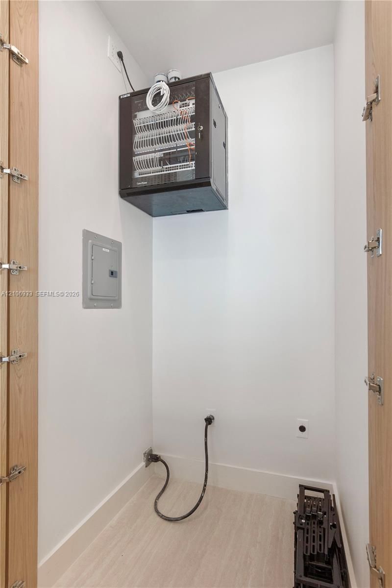 175 SW 7th St , Unit 1707, Miami, FL 33130 Photo