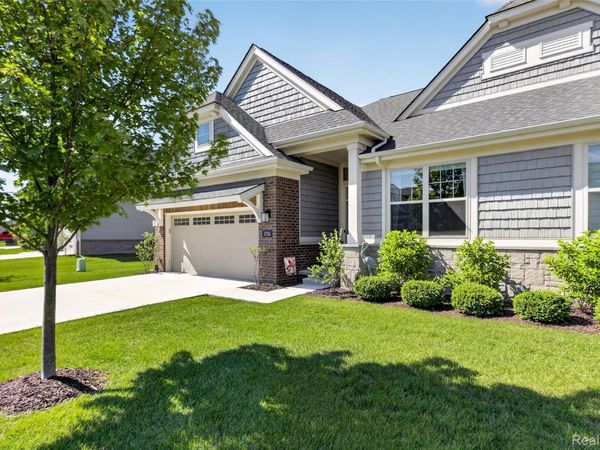 3716 Chatham Pl , Brighton Township, Mi 48114