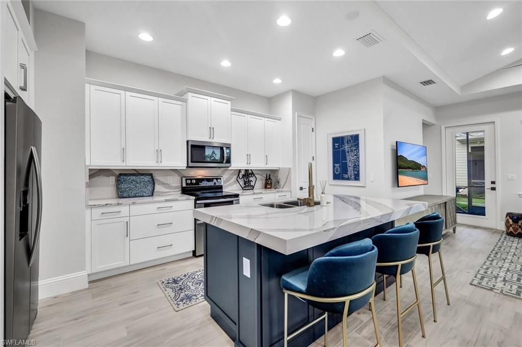 7142 Cayo Coco Ln , Naples, FL 34113 Photo