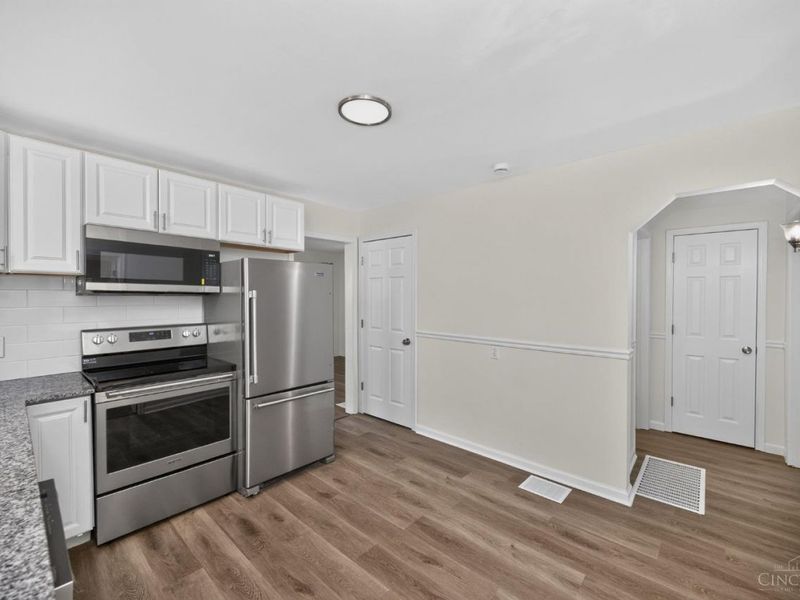 1611 Goodman Avenue, North College Hill, OH 45239 Photo 7