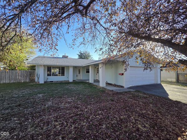 5076 Southview Drive, Klamath Falls, OR 97603