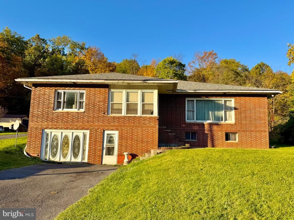 20613 BETHAL DRIVE SW , LONACONING, MD 21539