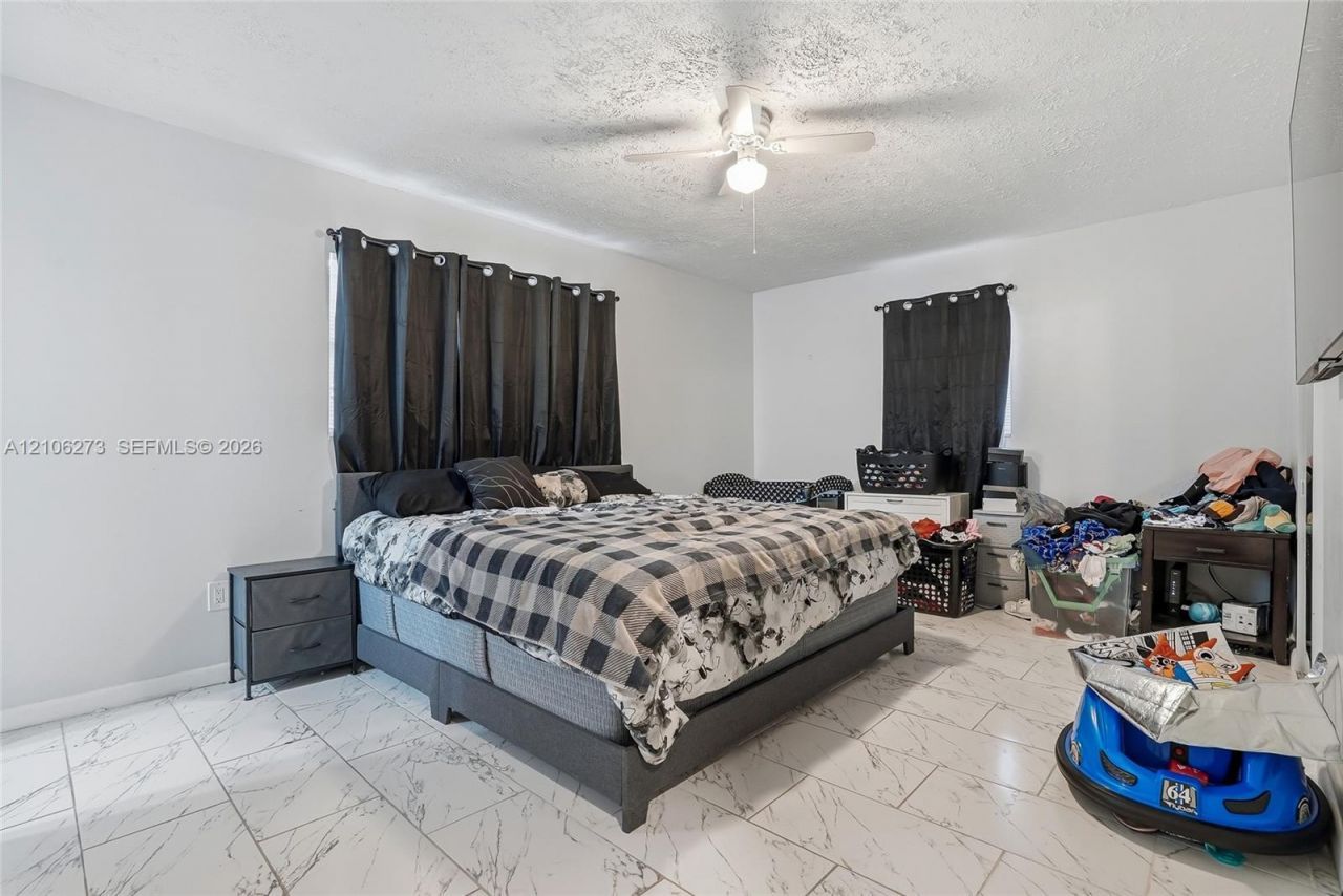 5310 Seagrape Dr , Fort Pierce, FL 34982 Photo