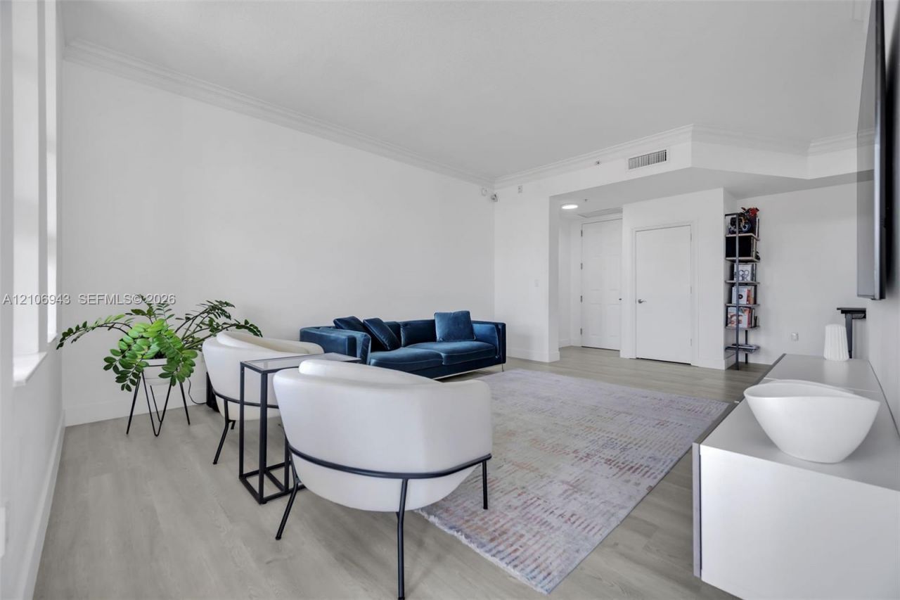 3001 NE 185th St , Unit 523, Aventura, FL 33180 Photo