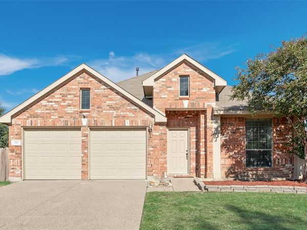 721 Honeysuckle Way, DeSoto, TX 75115