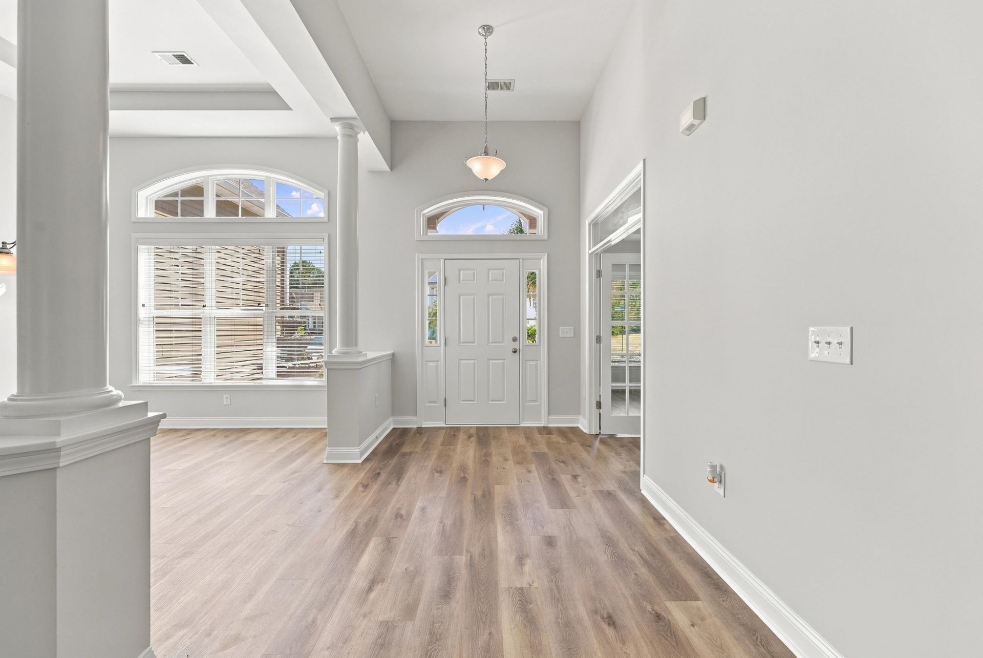 3001 Chesterwood Ct.  Photo 4