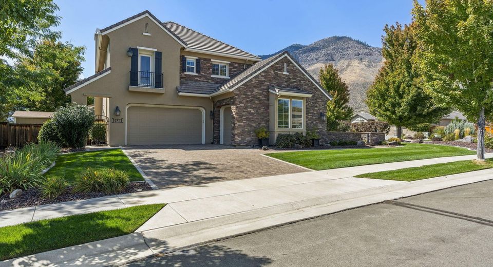 481 Daggett Creek Loop, Genoa, NV 89411 Photo