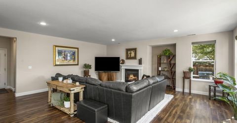 481 Daggett Creek Loop, Genoa, NV 89411 Photo