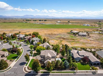 481 Daggett Creek Loop, Genoa, NV 89411 Photo