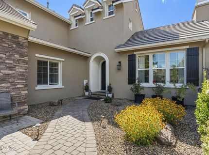 481 Daggett Creek Loop, Genoa, NV 89411 Photo