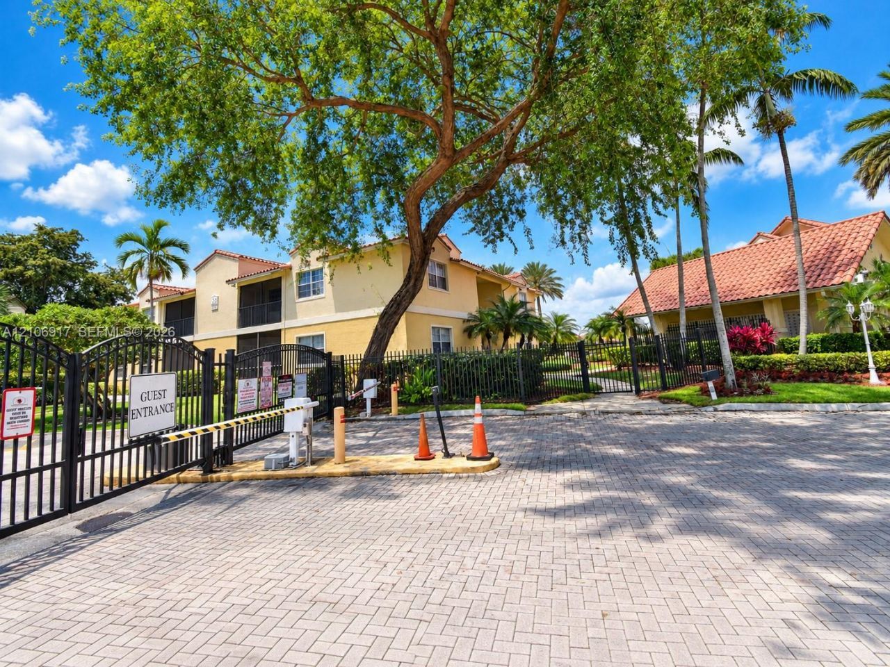 1237 SW 46th Ave , Unit 813, Pompano Beach, FL 33069 Photo