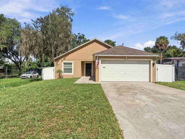 2419 BEACH AVENUE , APOPKA, FL 32703