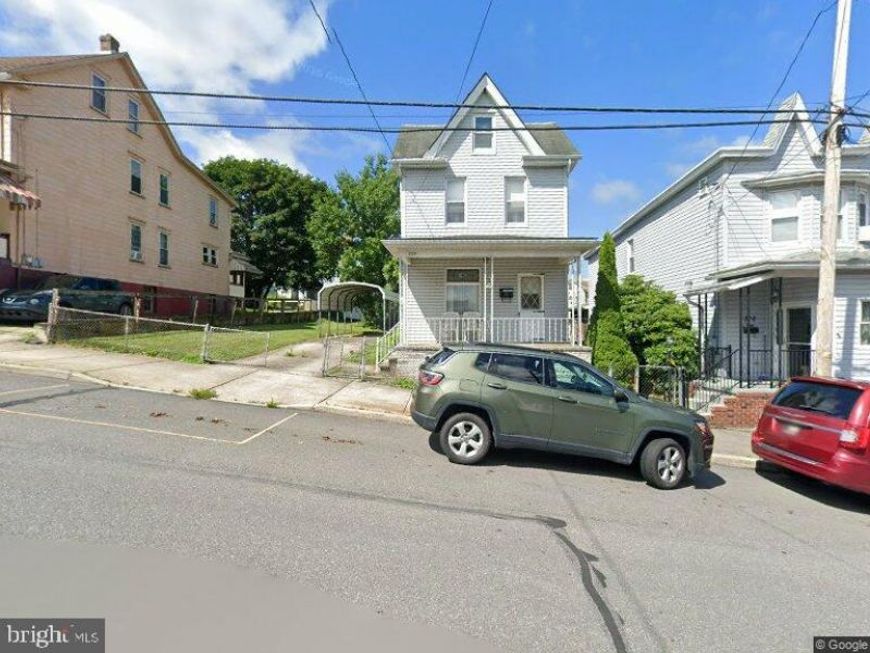 220 1st Street, Coaldale, PA 18218 Main Photo