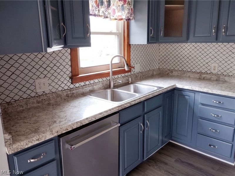 113 Market Street S, East Canton, OH 44730 Photo 8