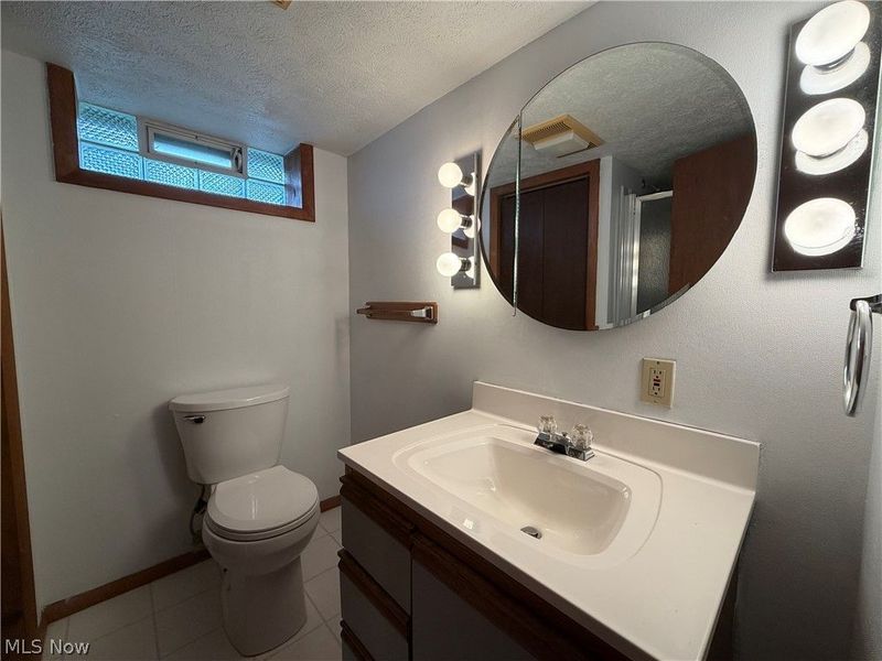 6608 Charles Avenue, Parma, OH 44129 Photo 23
