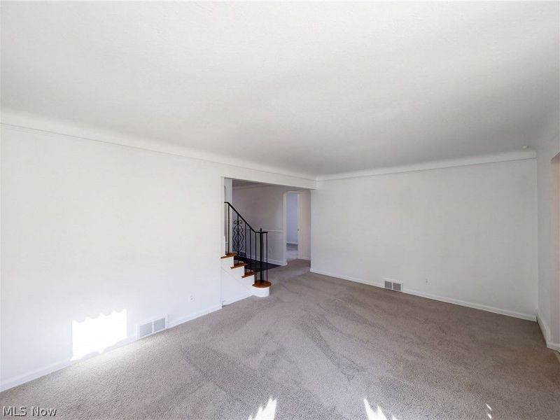 6608 Charles Avenue, Parma, OH 44129 Photo 6