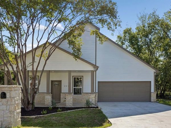 308 N Mcgraw Street , Forney, TX 75126