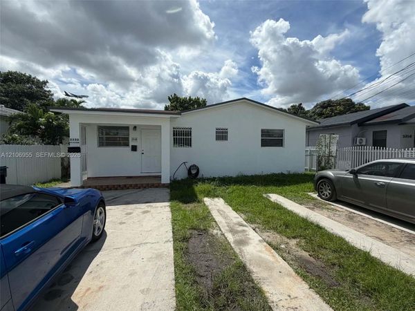 3348 NW 35th St , Unit 3348, Miami, FL 33142