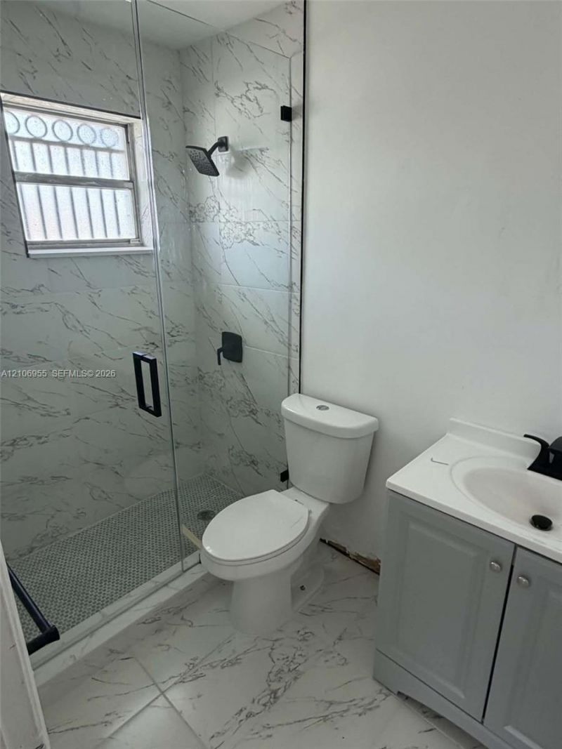 3348 NW 35th St , Unit 3348, Miami, FL 33142 Photo