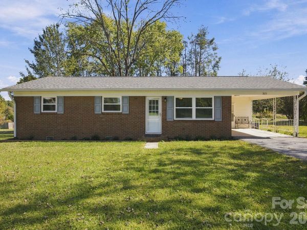 321 Sheldon Street, Hudson, NC 28638