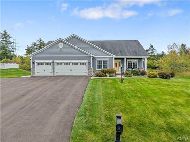 4453 Southwood Heights Drive, Jamesville, NY 13078