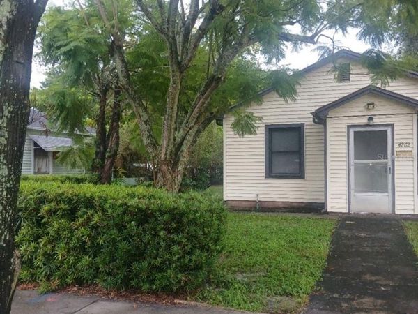 4262 3RD AVENUE N, ST PETERSBURG, FL 33713