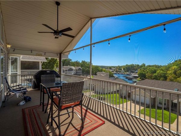 931 Golden Lane , Osage Beach, MO 65065