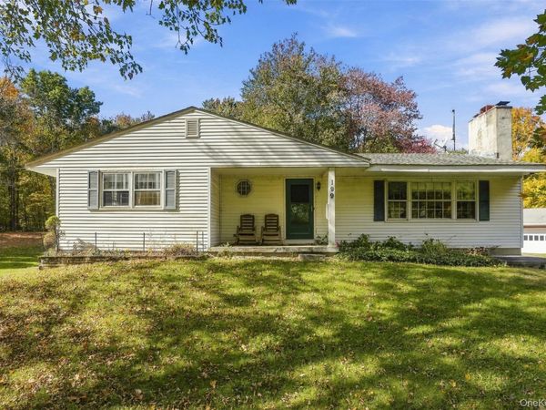199 Lauer Road , Poughkeepsie, NY 12603