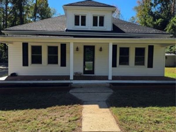 7000 Elko Road , Sandston, VA 23150