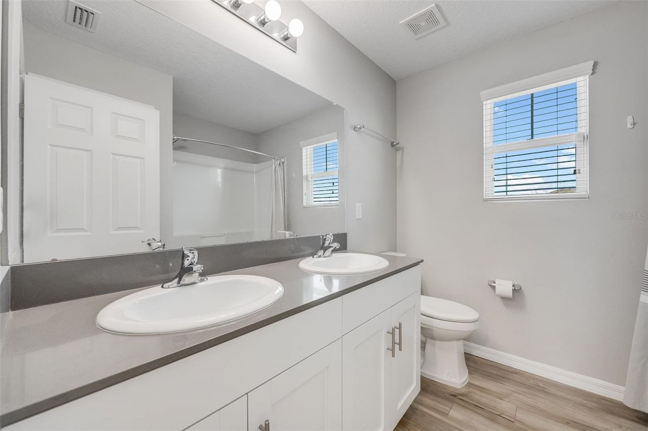 12625 Tannencrest Drive , Riverview, FL 33579 Photo