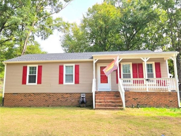4647 Twelveoaks Road , Midlothian, VA 23112