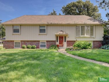 3303 S 116 Street, Omaha, NE 68144