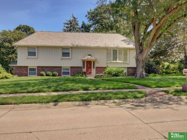 3303 S 116 Street, Omaha, NE 68144