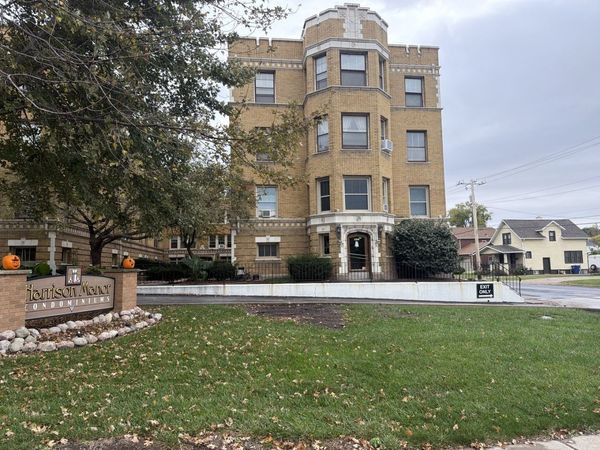 2516 N Harrison Street , Unit P3, Davenport, IA 52803