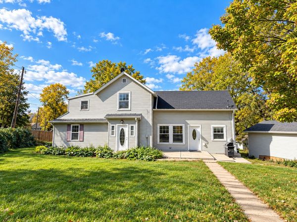 34W442 Lincoln Street , St. Charles, IL 60174